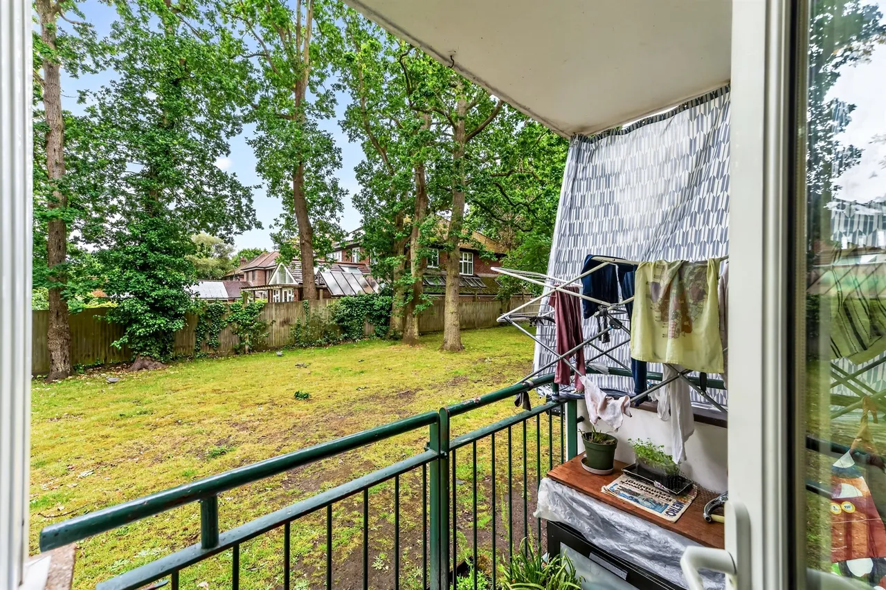 Smithwood Close, London, SW19, photo 8