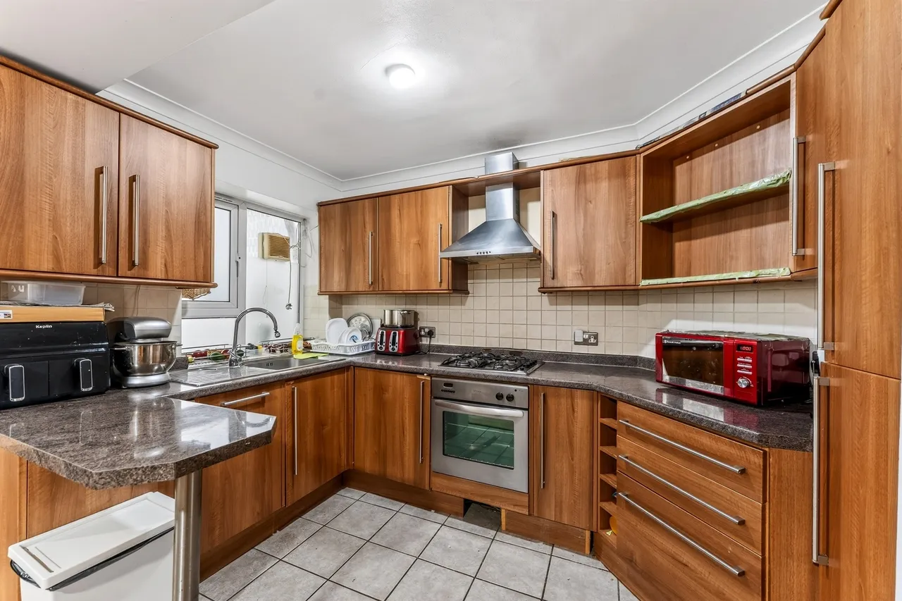 Smithwood Close, London, SW19, photo 3