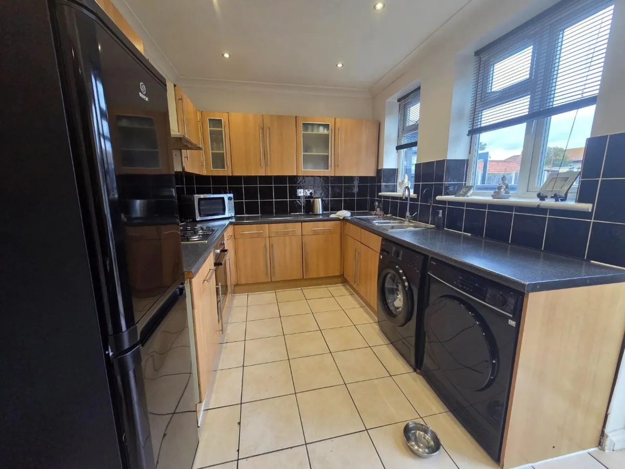 Fieldway, Dagenham, RM8, photo 15