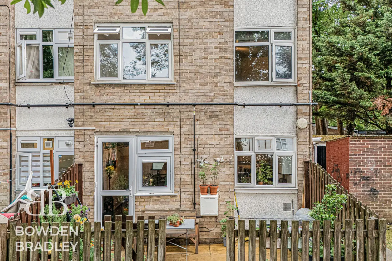 Copford Close, Woodford Green, IG8, photo 26
