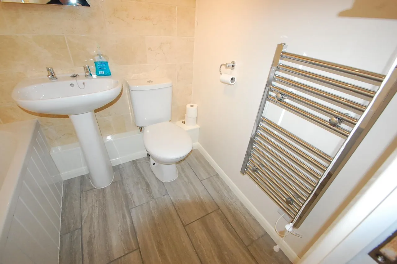 Cottesmore Close, Stapenhill, DE15, photo 5