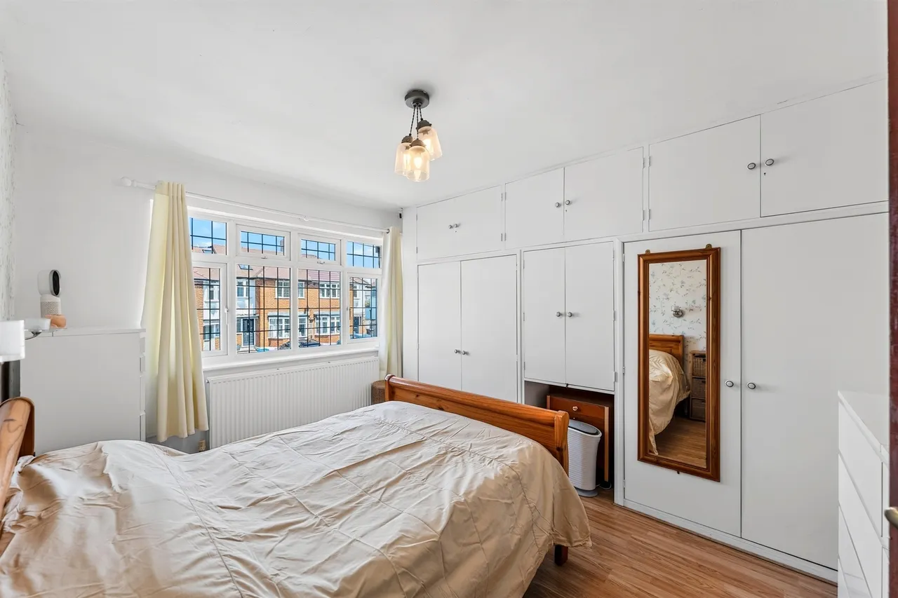 Seymour Avenue, Morden, SM4, photo 10