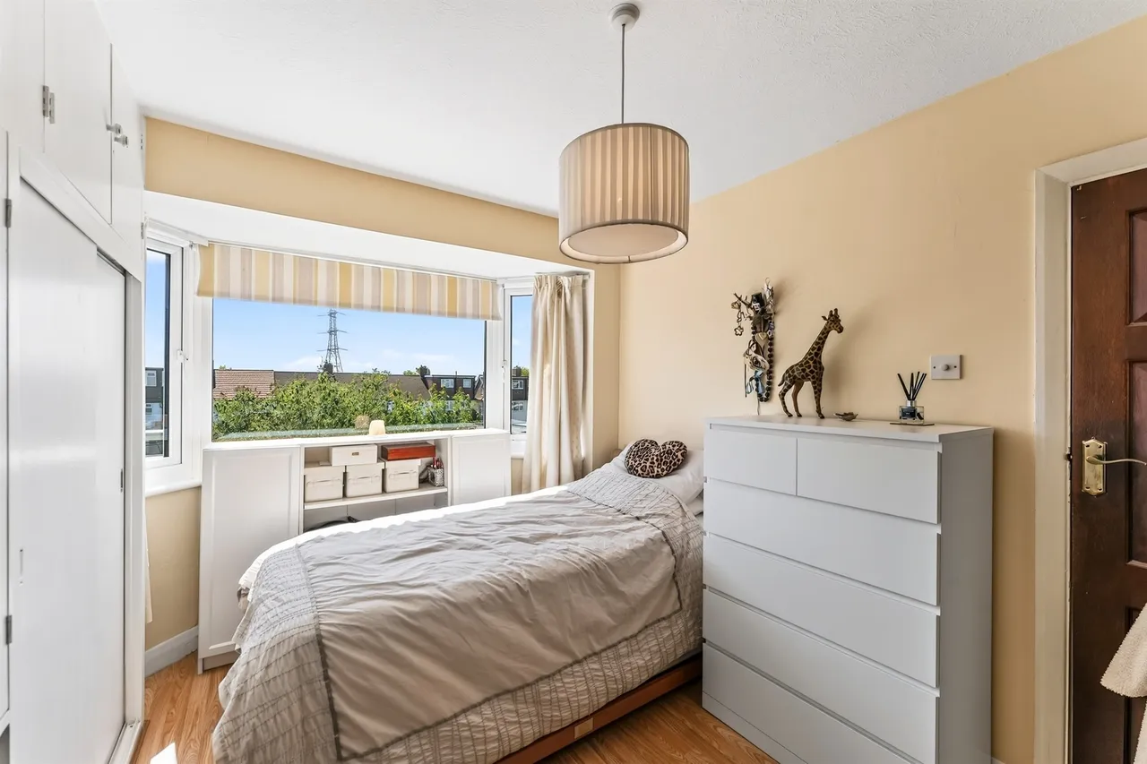 Seymour Avenue, Morden, SM4, photo 17
