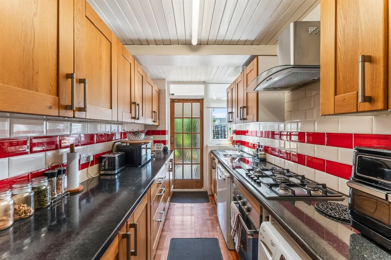 Seymour Avenue, Morden, SM4, photo 3