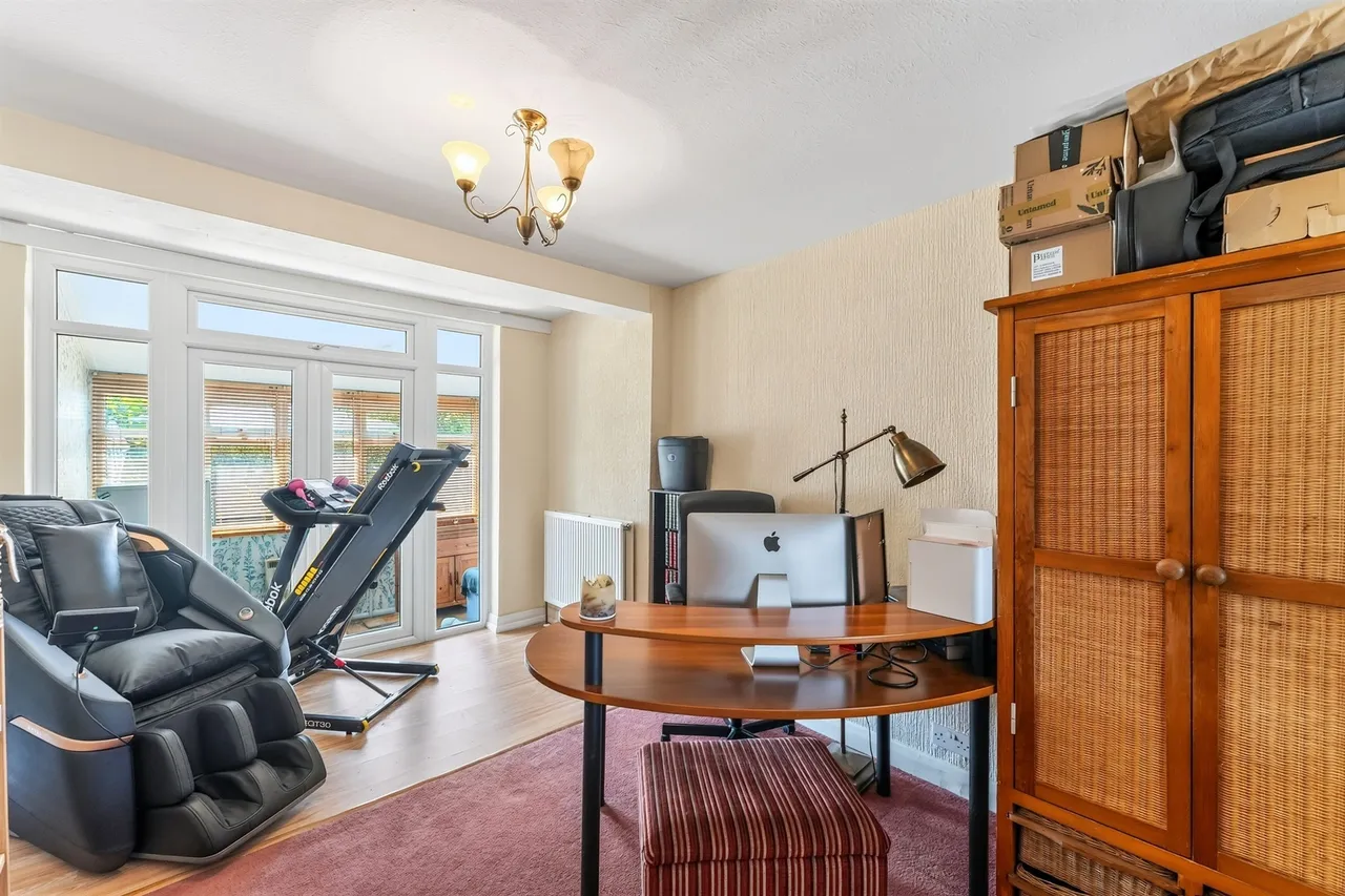 Seymour Avenue, Morden, SM4, photo 8