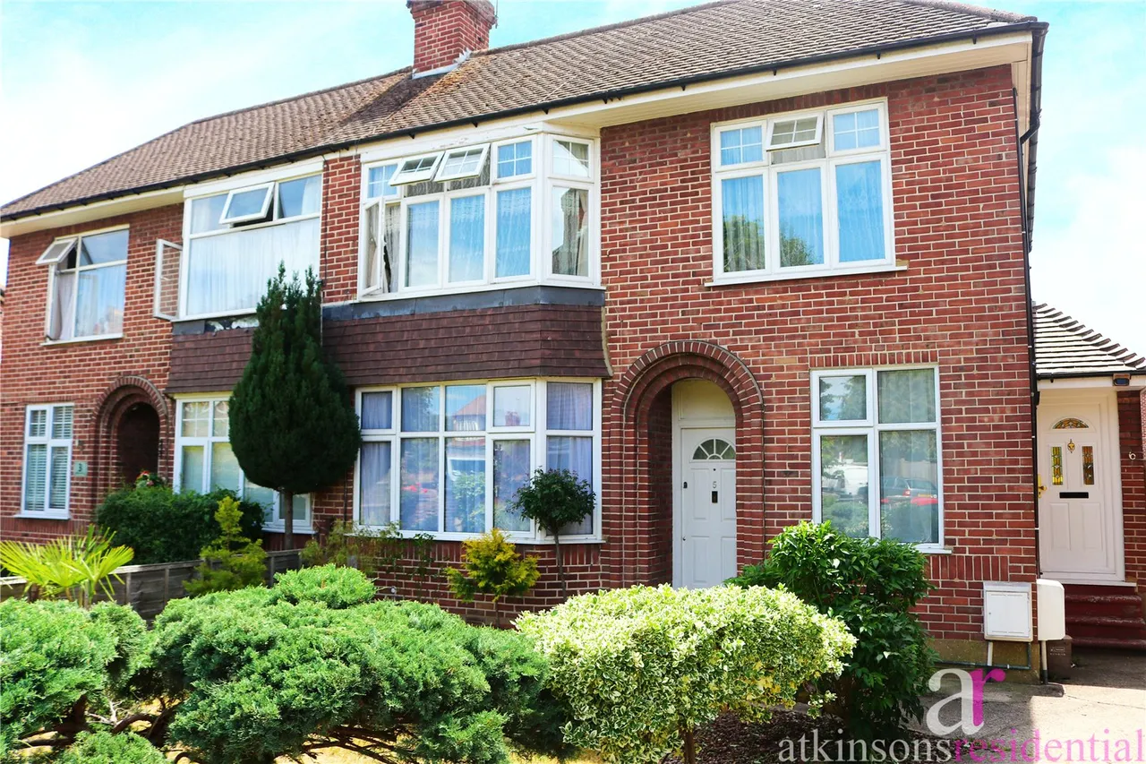2 bed flat for sale — Myddelton Close, Enfield, Middlesex, EN1 4AJ