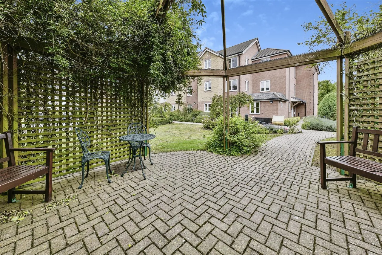 Baldock Road, Royston, SG8, photo 14