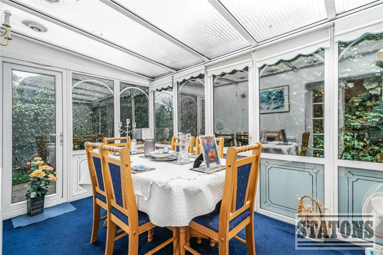 Belmont Avenue, Cockfosters, Herts, EN4 9LJ, photo 6