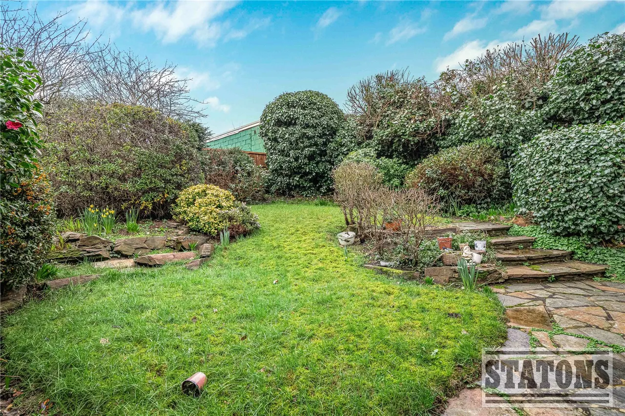 Belmont Avenue, Cockfosters, Herts, EN4 9LJ, photo 17