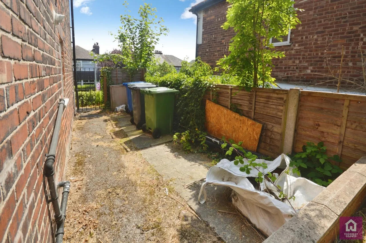 Mountside Crescent, Prestwich, M25, photo 15