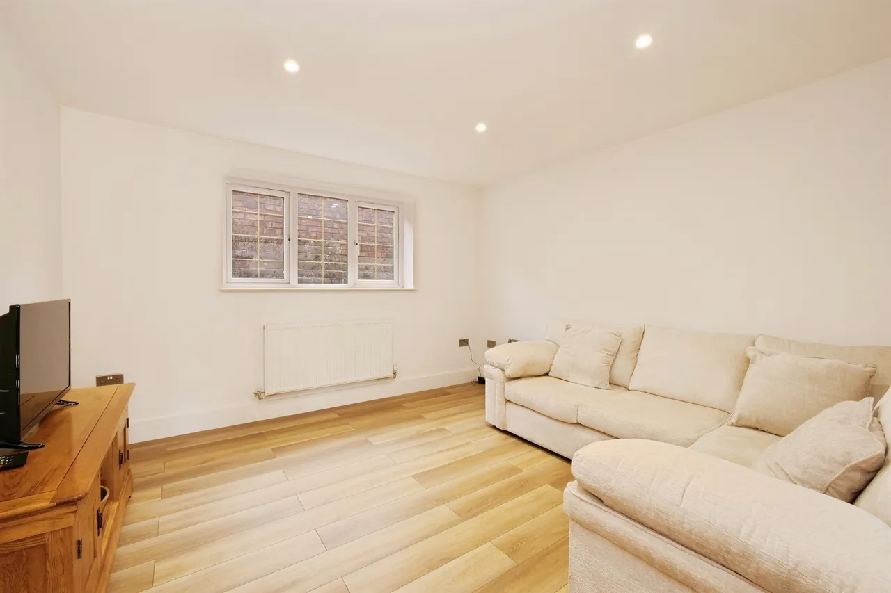 Tynybedw Terrace, Treorchy, CF42, photo 11