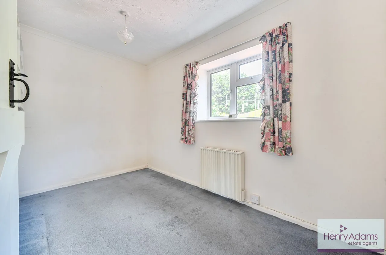 Knowles Meadow, Hill Brow, GU33, photo 8