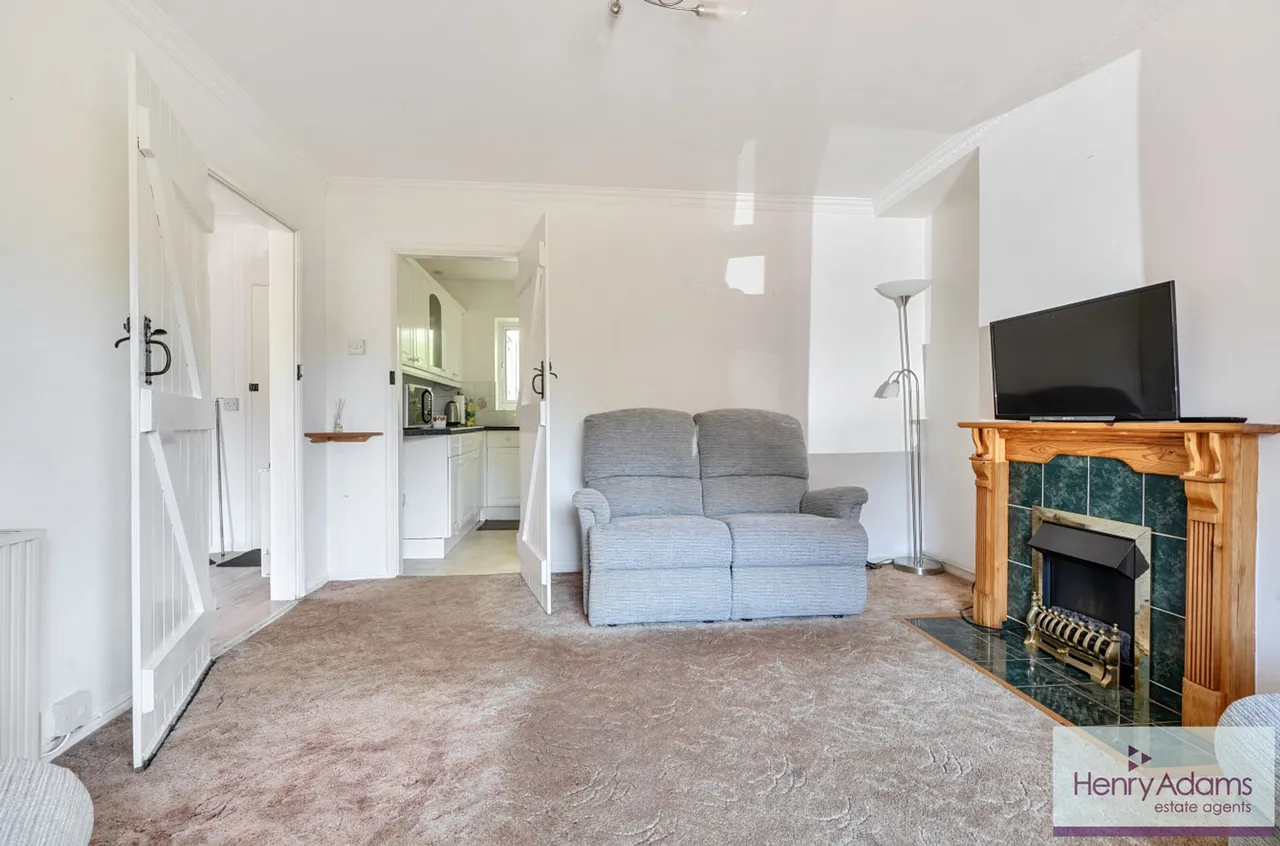 Knowles Meadow, Hill Brow, GU33, photo 7