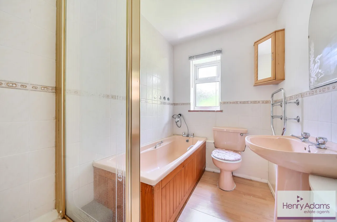 Knowles Meadow, Hill Brow, GU33, photo 11