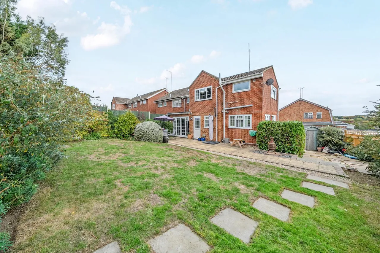 Hazel End, BR8, photo 4