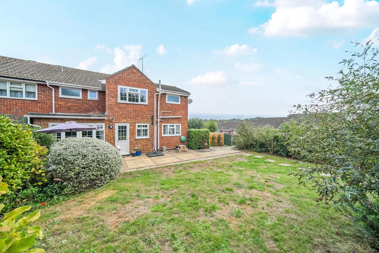 Hazel End, BR8, photo 10