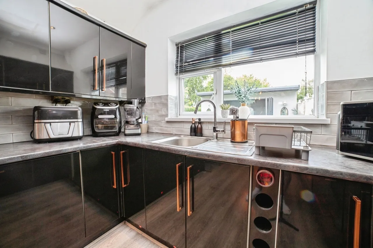 Alfreton Road, Sutton-in-Ashfield, Nottinghamshire, NG17, photo 11