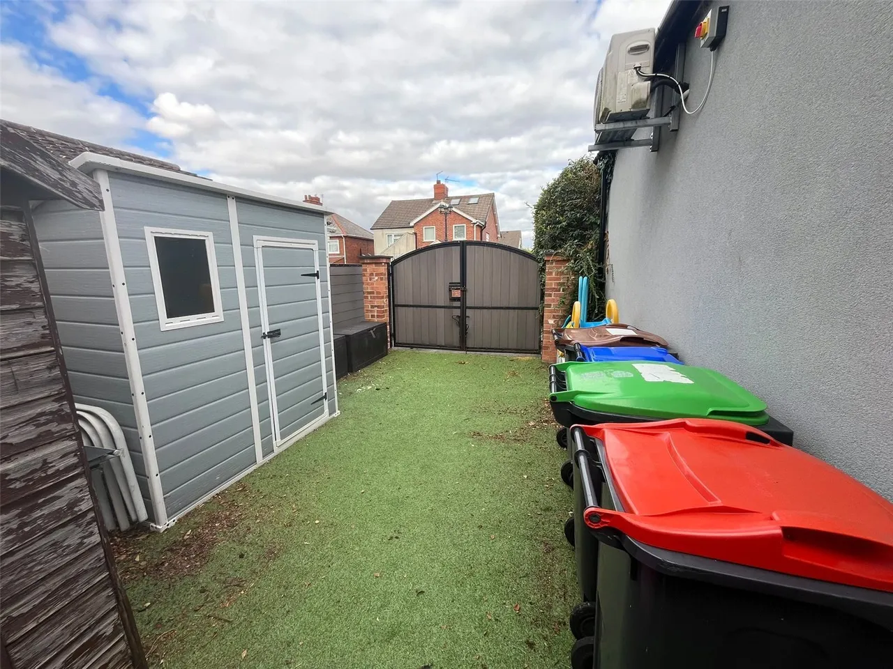 Alfreton Road, Sutton-in-Ashfield, Nottinghamshire, NG17, photo 25
