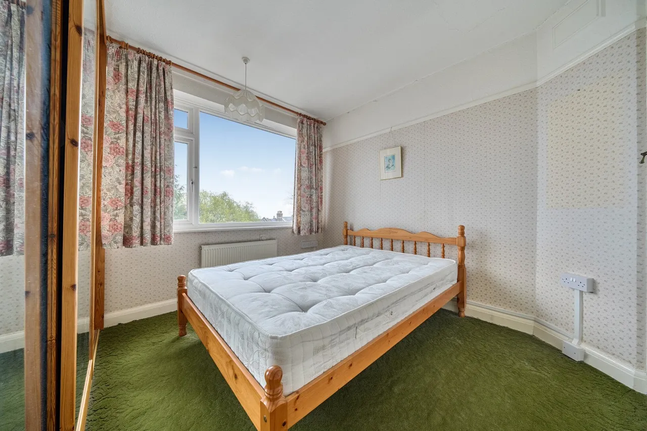 Brinklow Crescent, SE18, photo 8