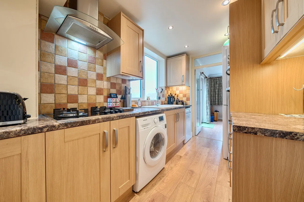 Brinklow Crescent, SE18, photo 21