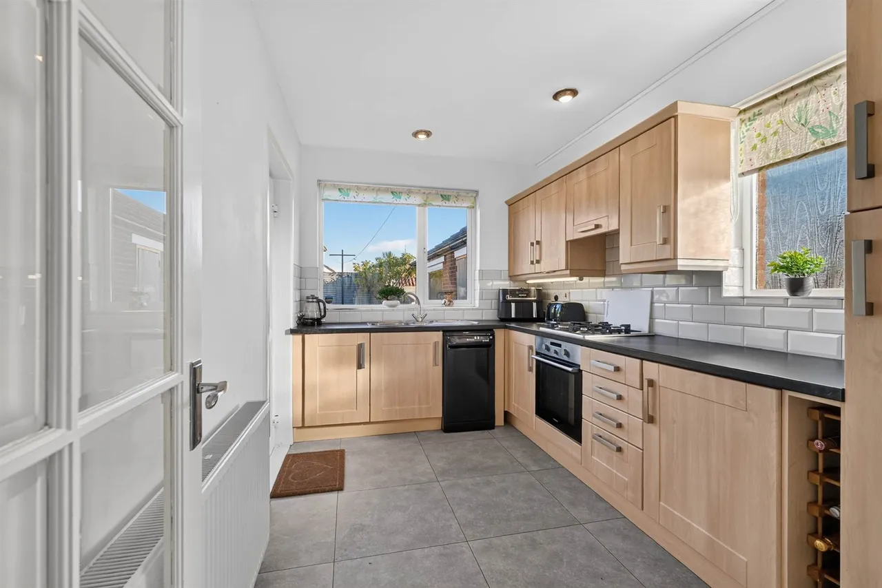 Cotswold Avenue, Belfast, BT8, photo 13
