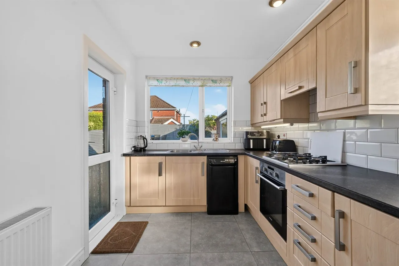 Cotswold Avenue, Belfast, BT8, photo 14