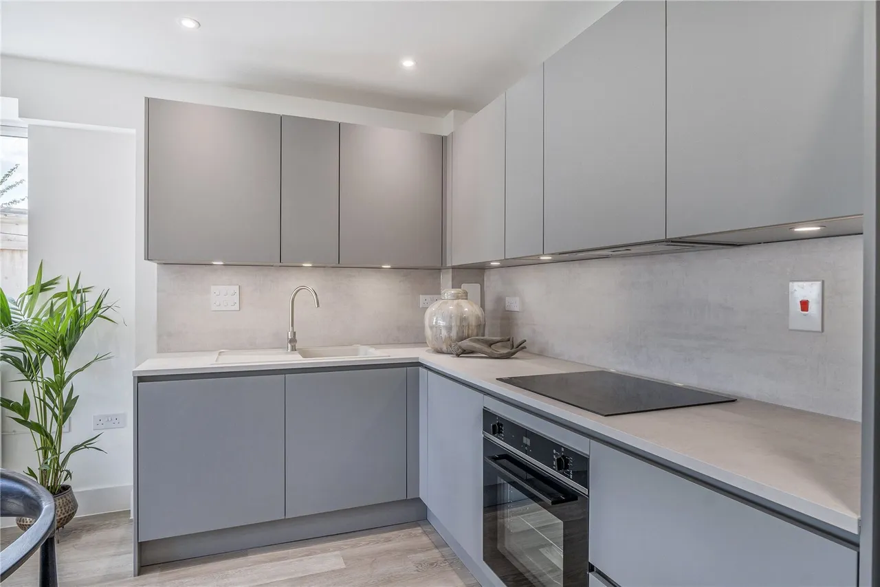 Croydon Road, BR3, photo 4