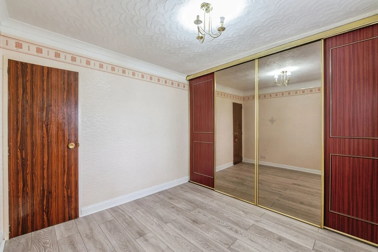 Lower Dunton Road, Dunton, CM13, photo 15
