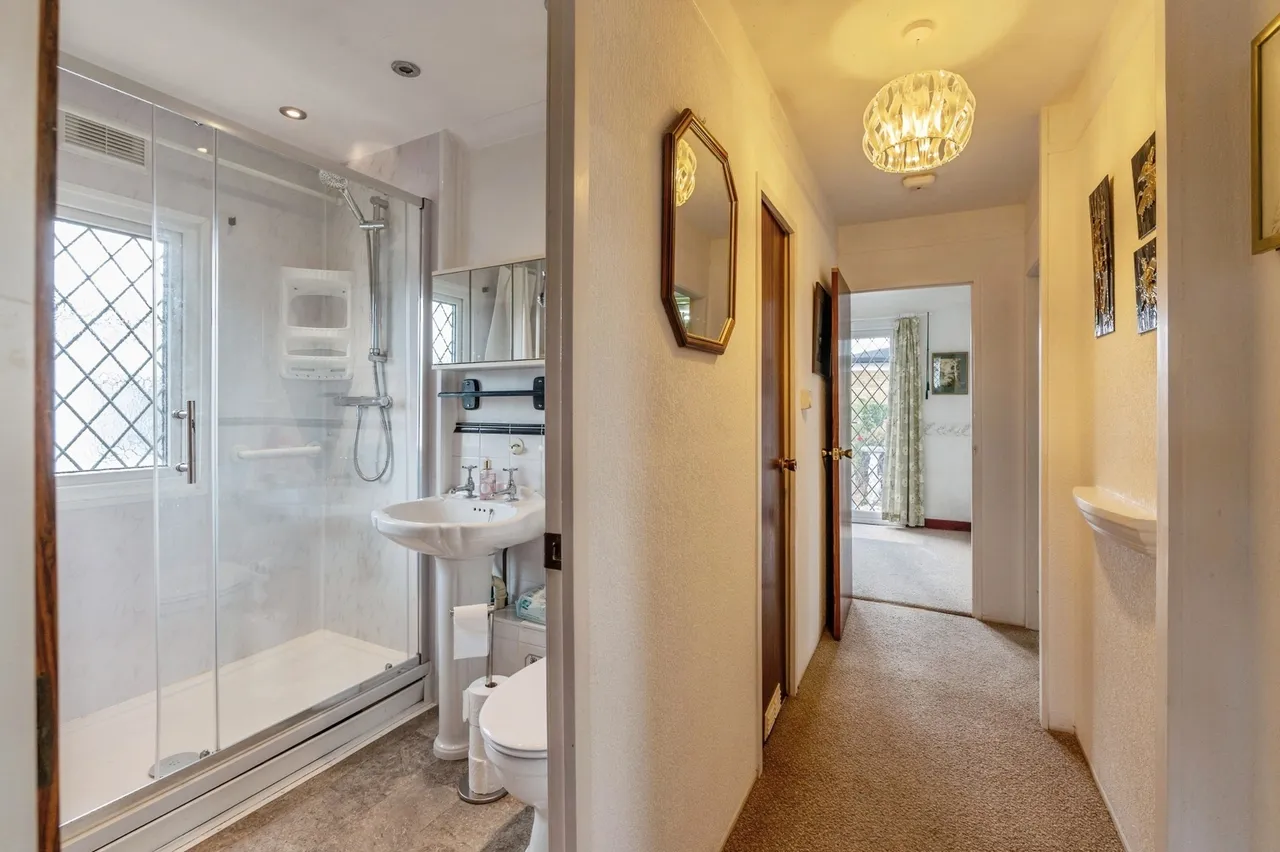 Lower Dunton Road, Dunton, CM13, photo 6