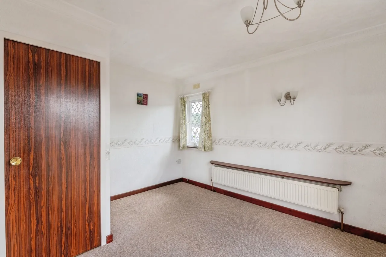 Lower Dunton Road, Dunton, CM13, photo 17