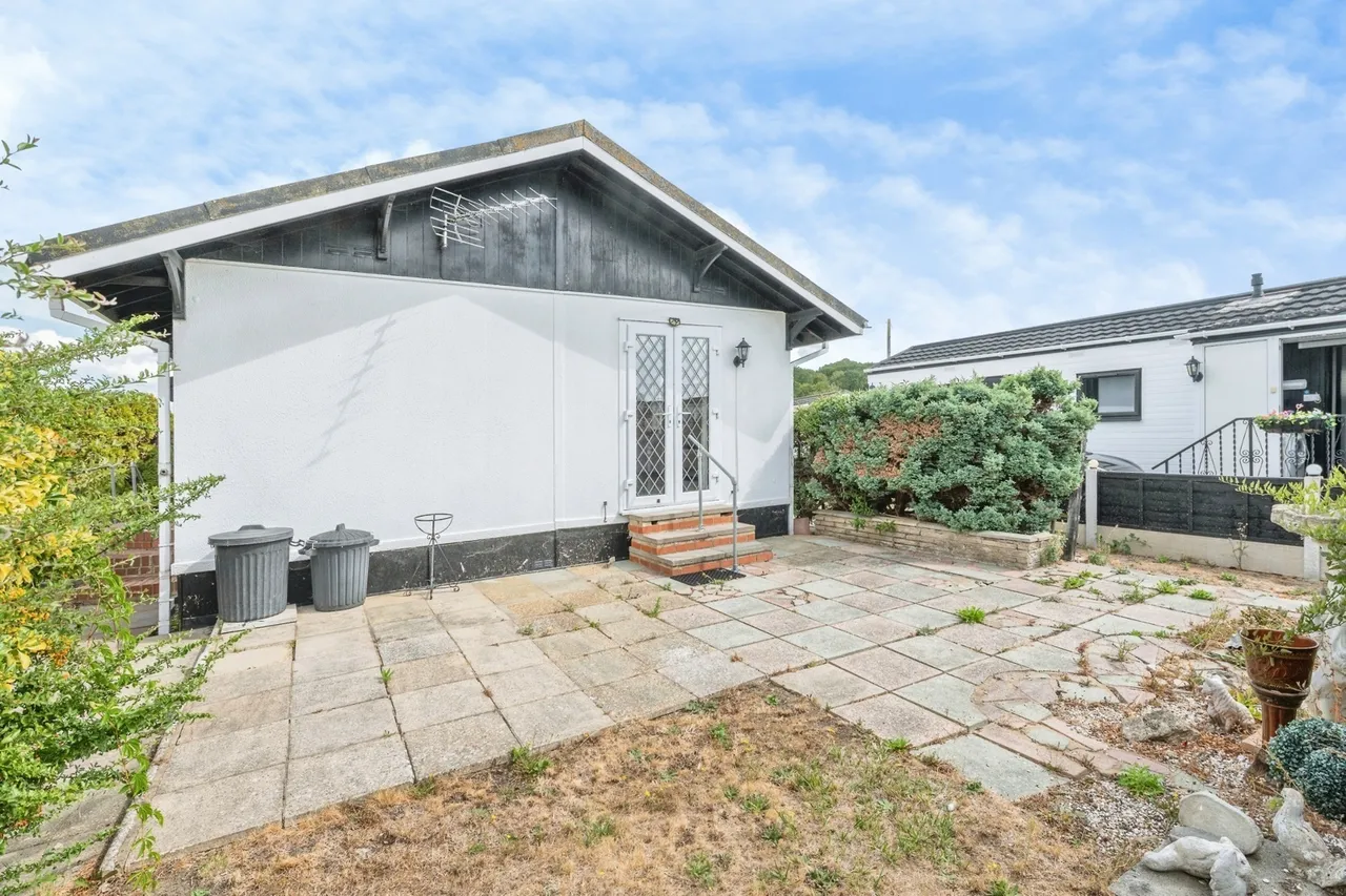 Lower Dunton Road, Dunton, CM13, photo 23
