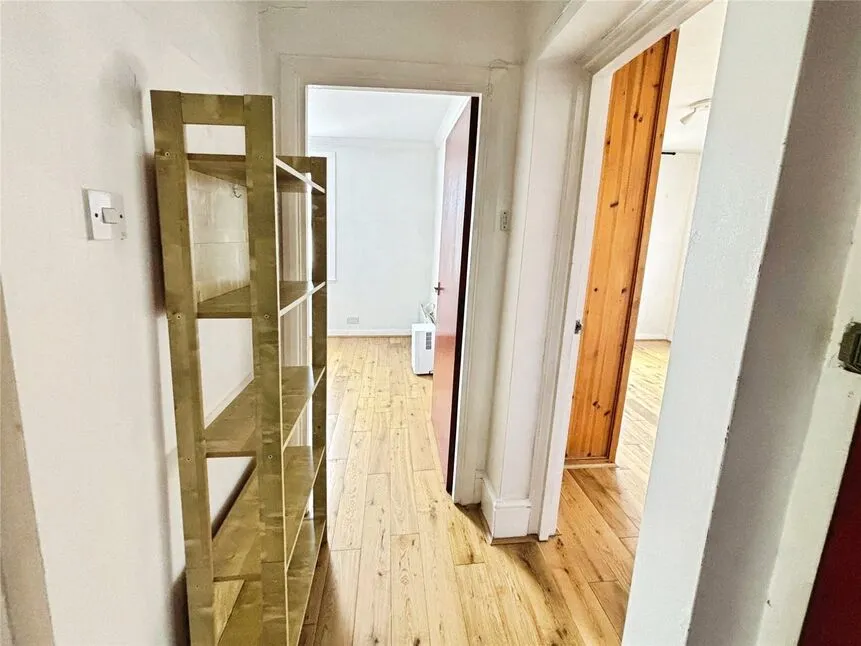 Leigham Court Clyde Road, Surrey, SM6, photo 4