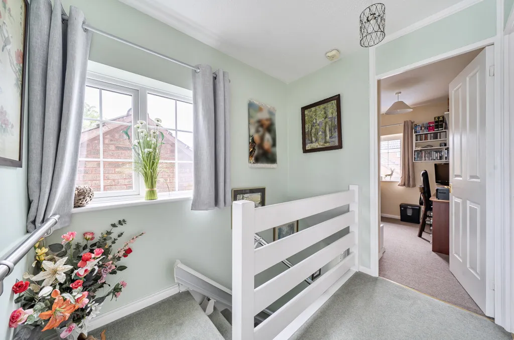 Falcon View, Greens Norton, Towcester, Northamptonshire, NN12 8BT, photo 18