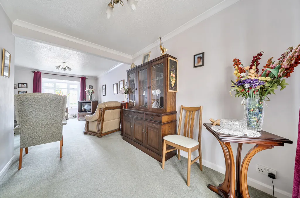 Falcon View, Greens Norton, Towcester, Northamptonshire, NN12 8BT, photo 7
