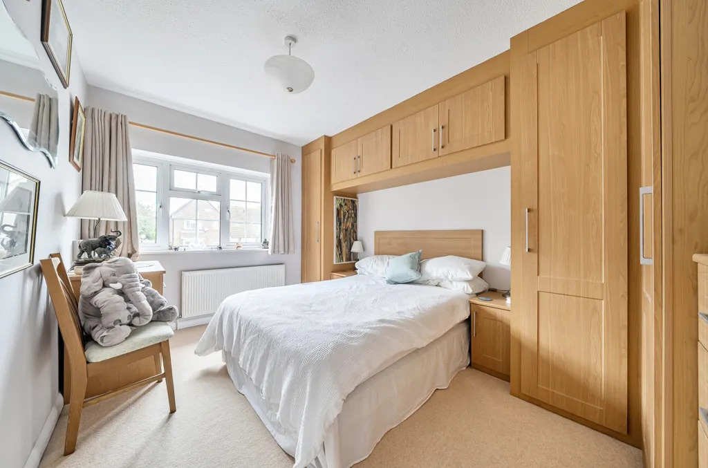 Falcon View, Greens Norton, Towcester, Northamptonshire, NN12 8BT, photo 12