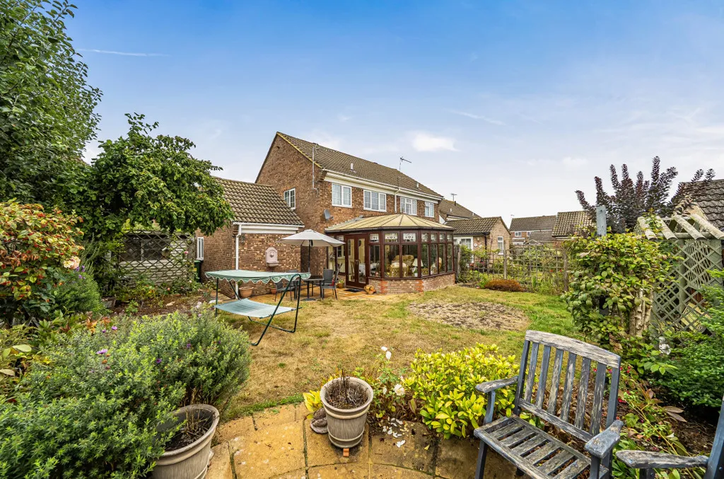 Falcon View, Greens Norton, Towcester, Northamptonshire, NN12 8BT, photo 23
