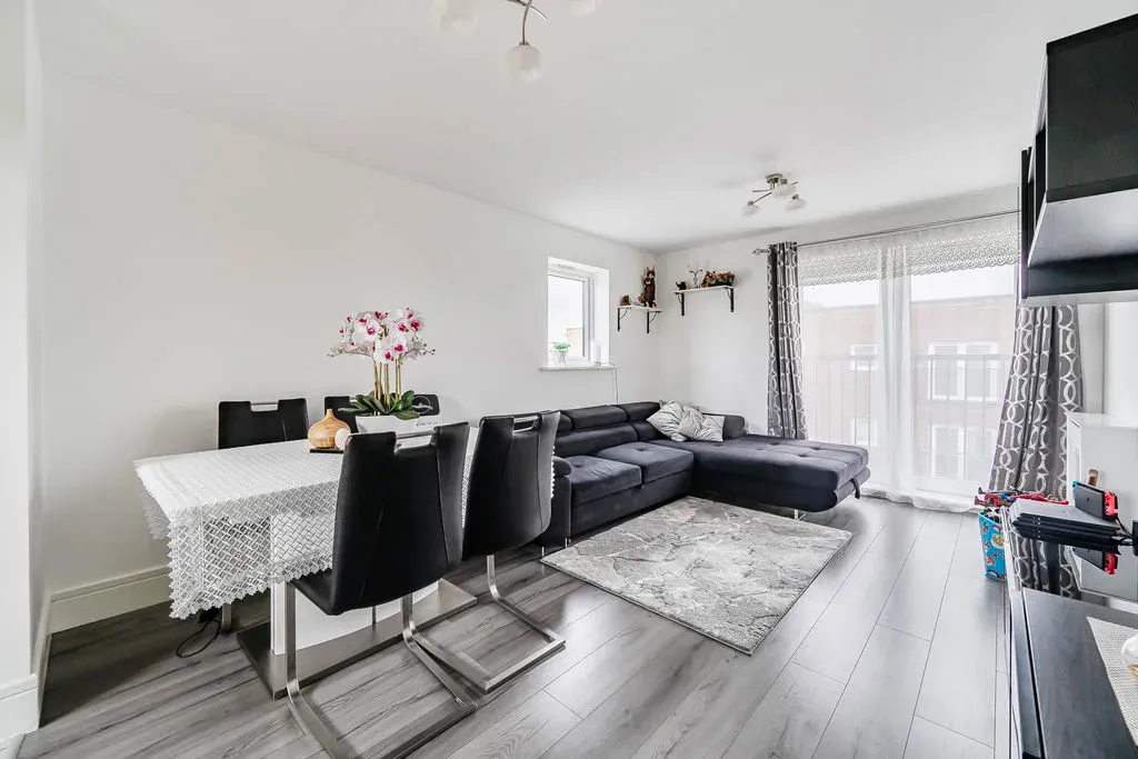 19 Marquess Drive, Bletchley, Milton Keynes, Buckinghamshire, MK2 2FN, photo 5