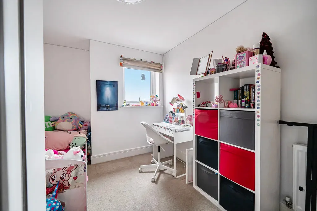 19 Marquess Drive, Bletchley, Milton Keynes, Buckinghamshire, MK2 2FN, photo 13