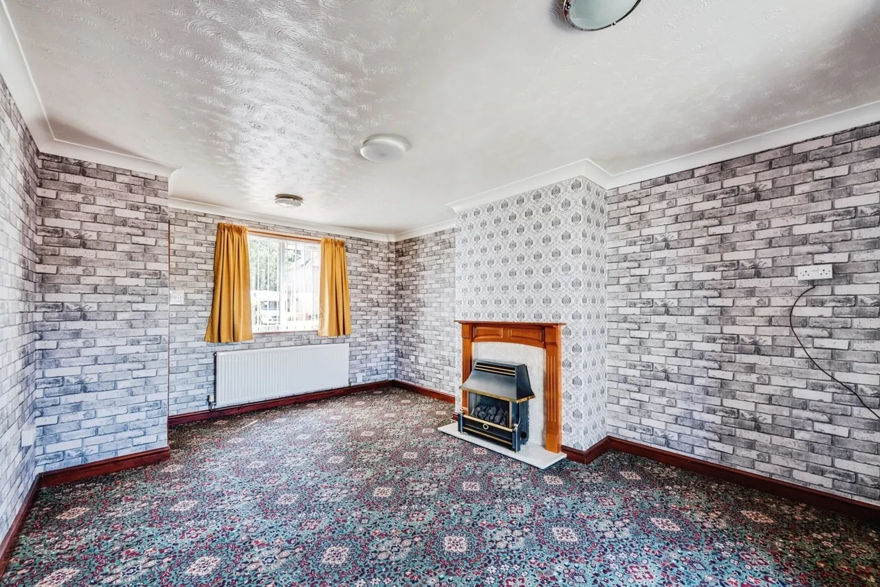 Pinehurst Road, Swindon, Wiltshire, SN2, photo 7