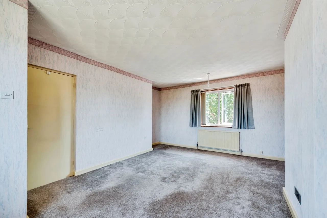 Pinehurst Road, Swindon, Wiltshire, SN2, photo 13