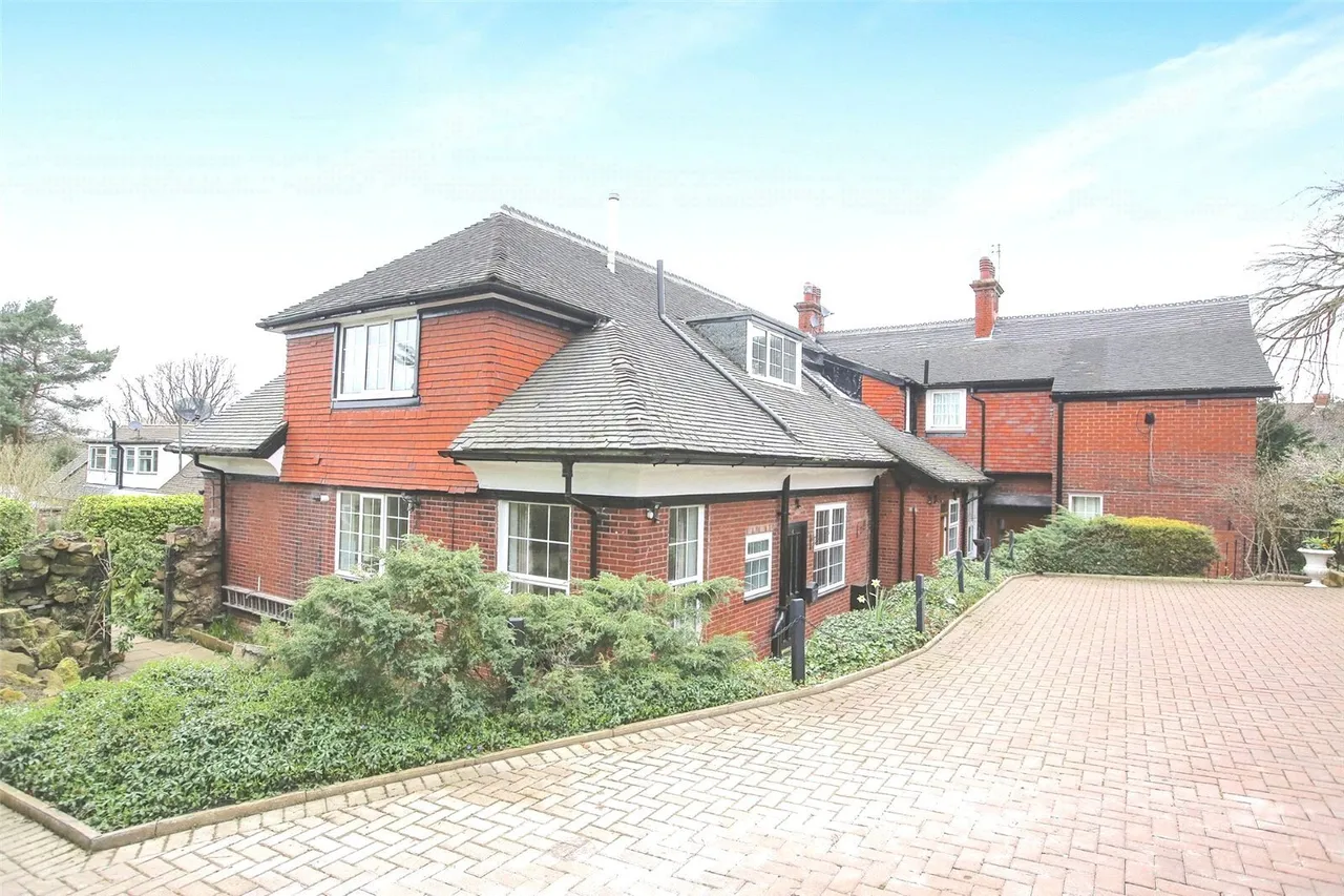Buxton Old Road, Disley, Stockport, Cheshire, SK12, photo 9