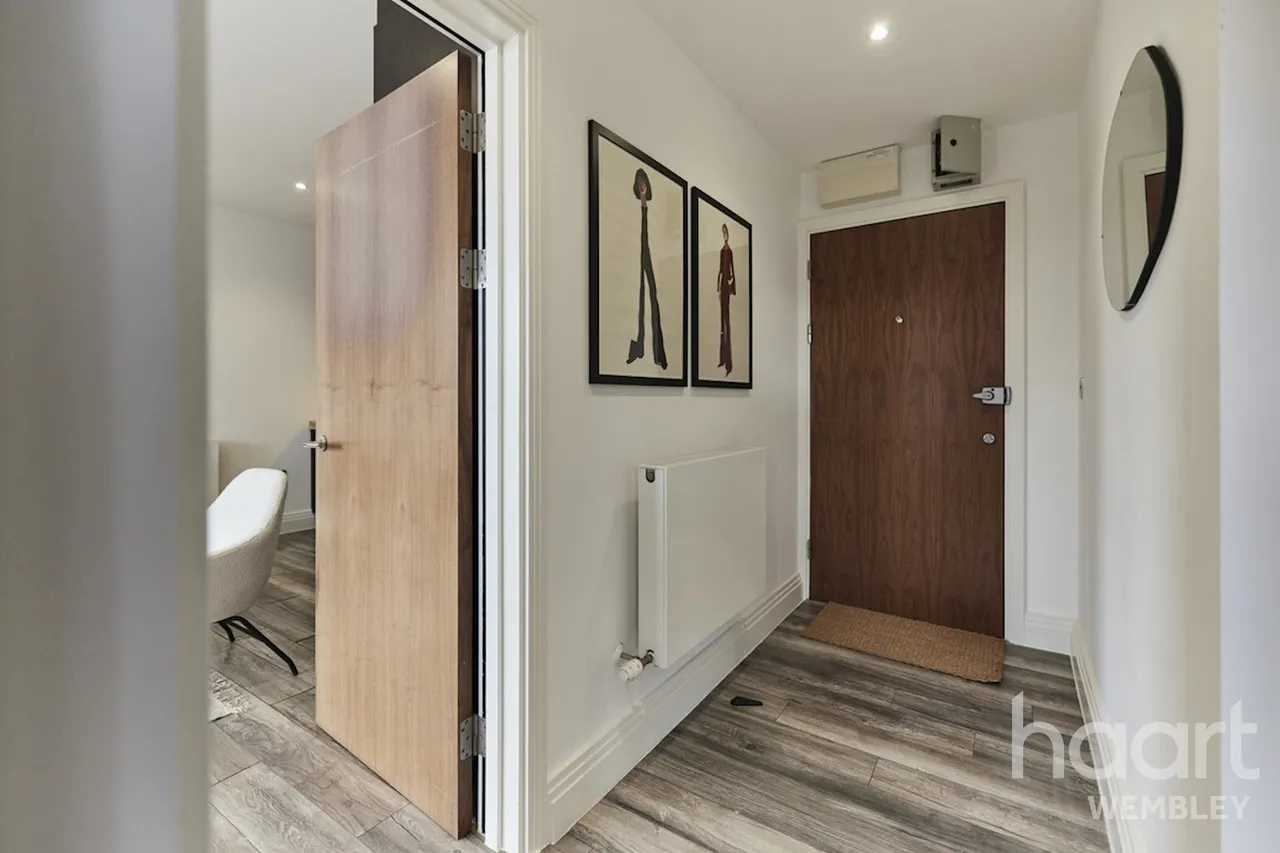 Manor Park Road, London, NW10, photo 16