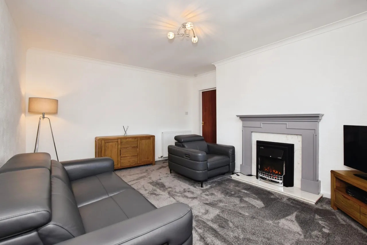 2 bed flat for sale, Beattie Avenue, Aberdeen, AB25