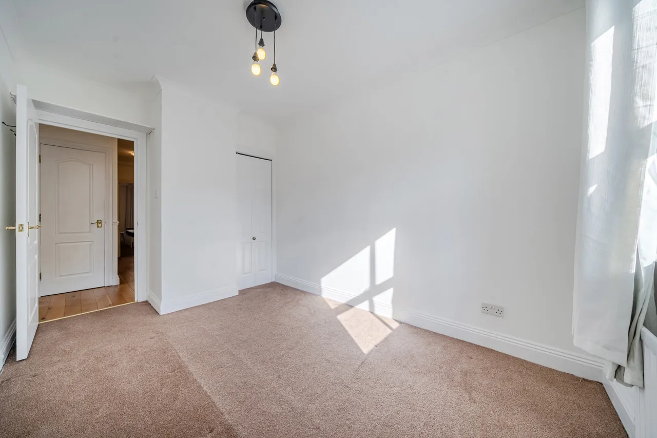 Leathermarket Court, London, SE1, photo 6