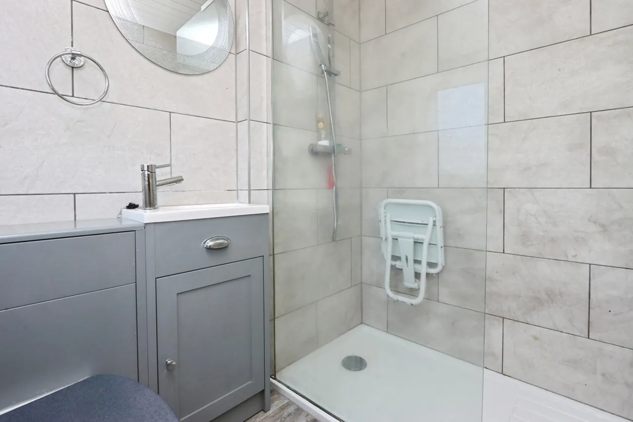 Lowedges Place, Sheffield, South Yorkshire, S8, photo 12