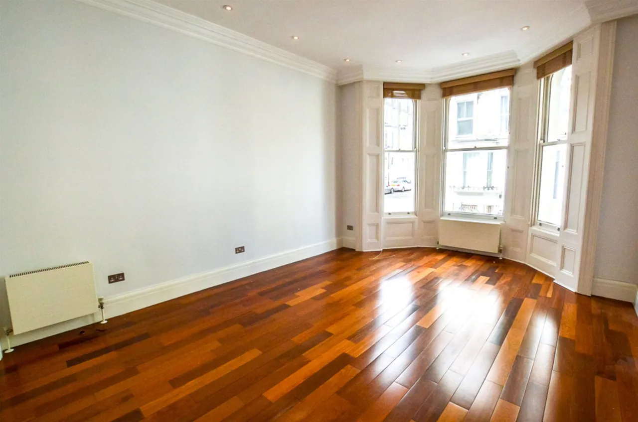 Campden Hill Gardens, London, W8, photo 16