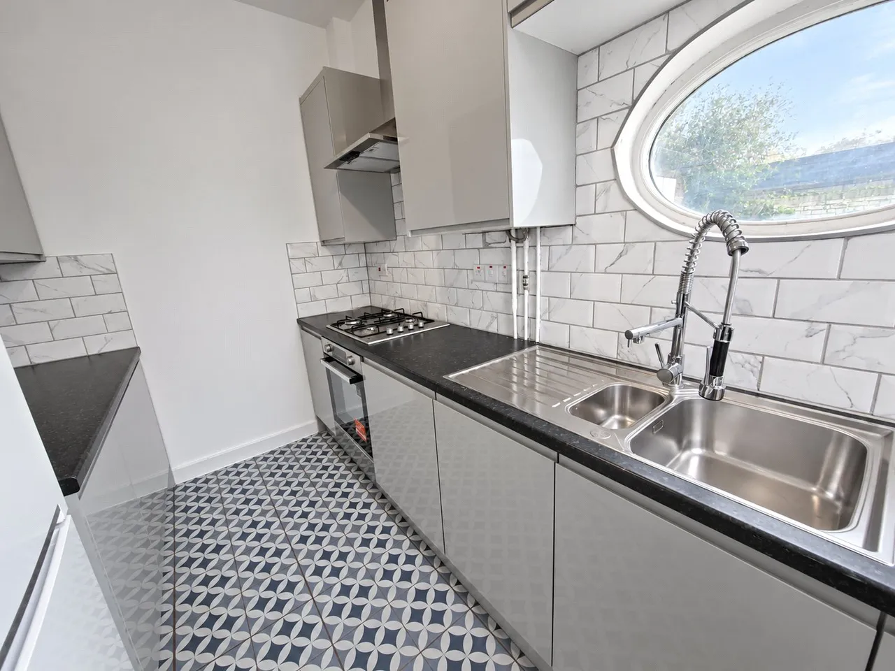 Sulina Road, London, SW2, photo 7