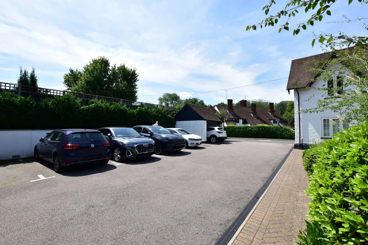 Old Mill Road, Kings Langley, WD4, photo 8