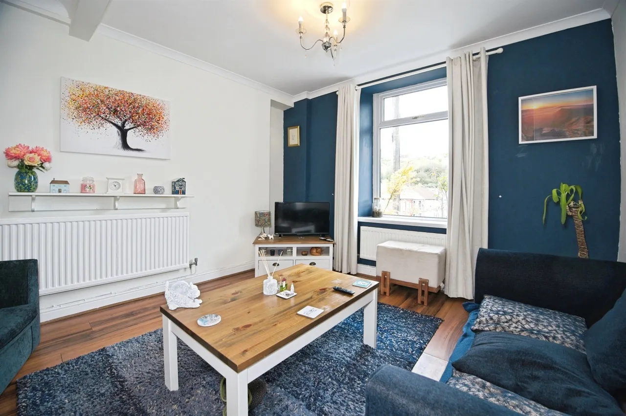 Maesycoed Road, Pontypridd, CF37, photo 4