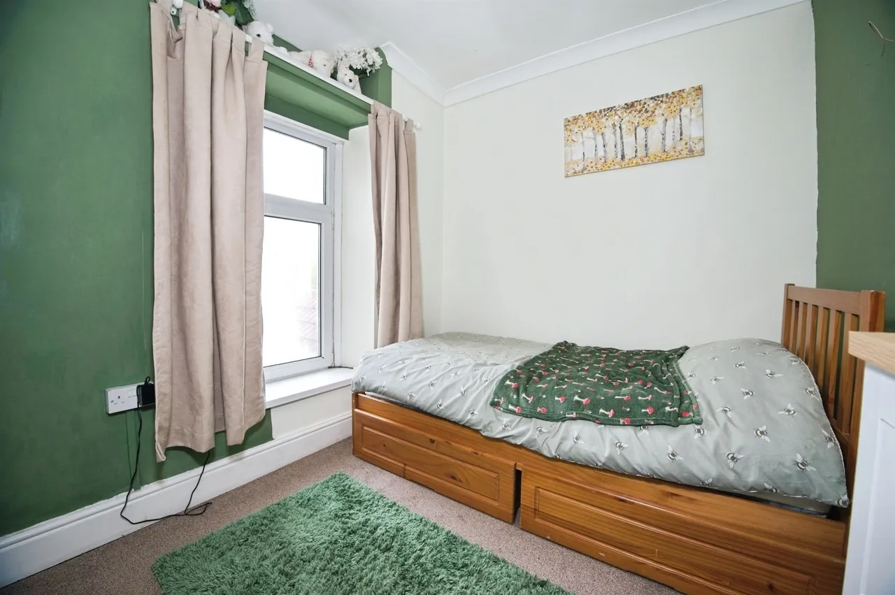 Maesycoed Road, Pontypridd, CF37, photo 7